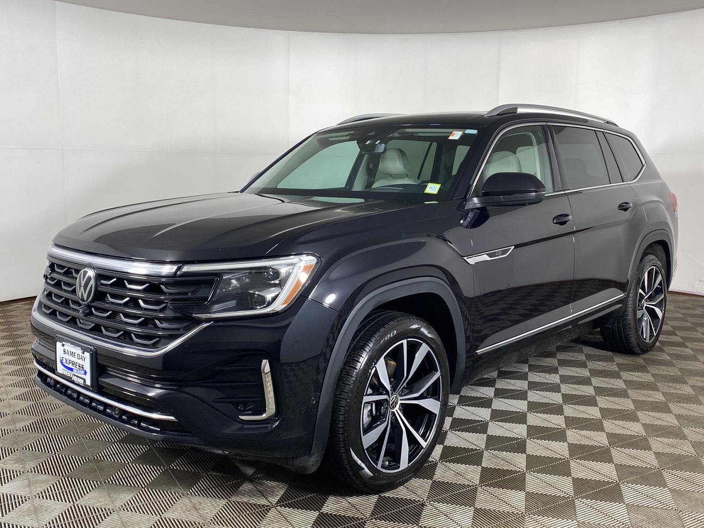 Used 2024 Volkswagen Atlas 2.0T SEL Premium R-Line SUV
