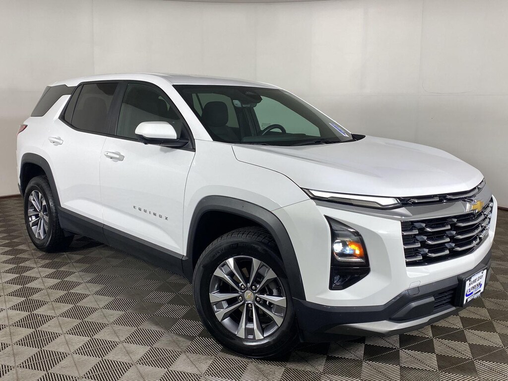 Used 2025 Chevrolet Equinox LT