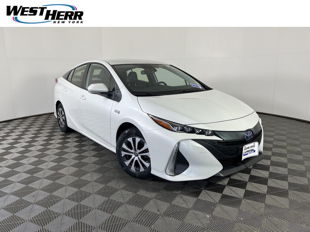 Used 2022 Toyota Prius Prime XLE Hatchback