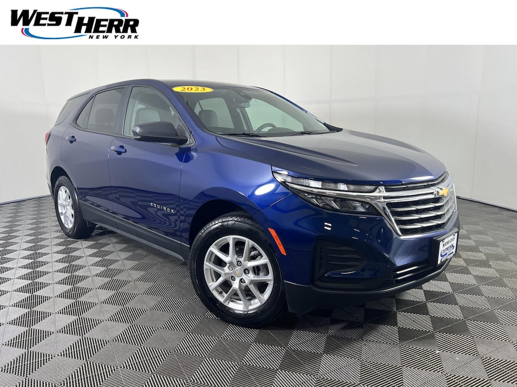 Used 2023 Chevrolet Equinox LS SUV