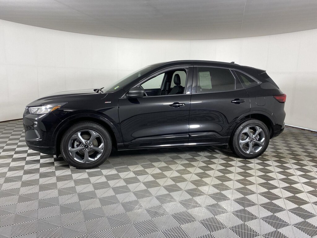 Used 2023 Ford Escape UT