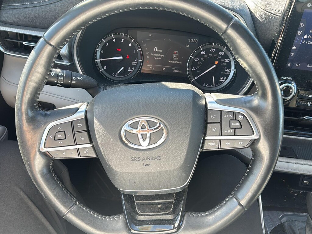 Used 2021 Toyota Highlander Platinum SUV
