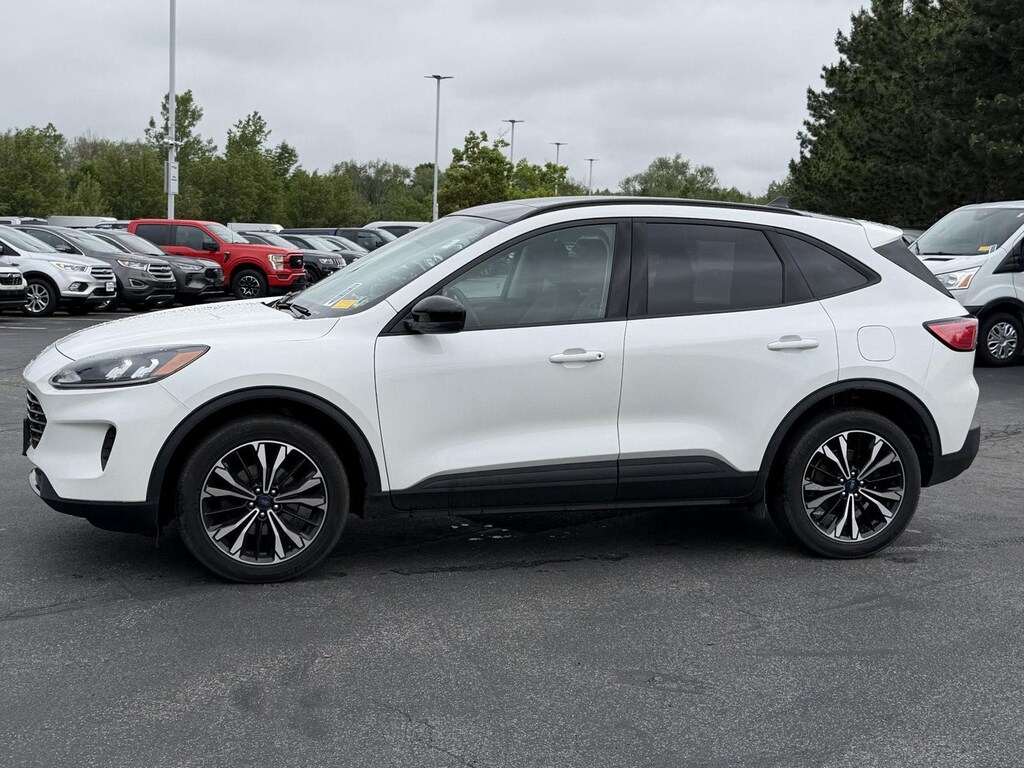 Used 2022 Ford Escape SE SUV