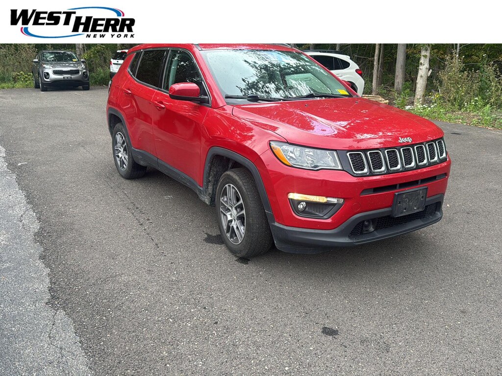 Used 2020 Jeep Compass Latitude w/Sun/Safety Pkg SUV