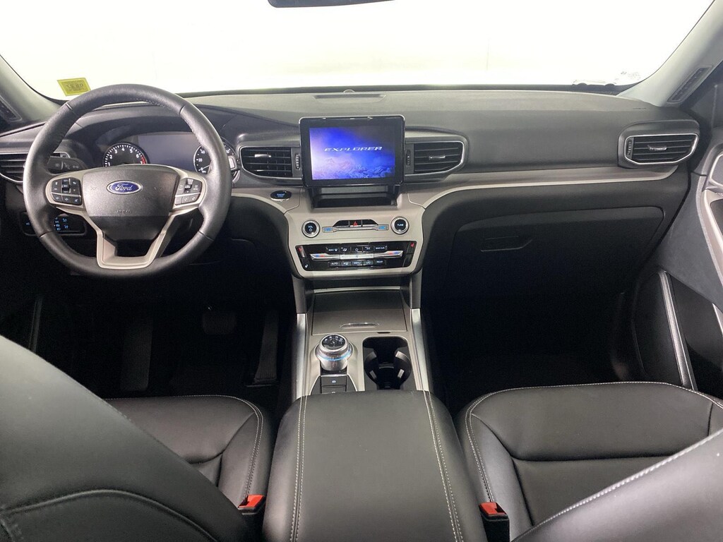 Used 2024 Ford Explorer XLT SUV