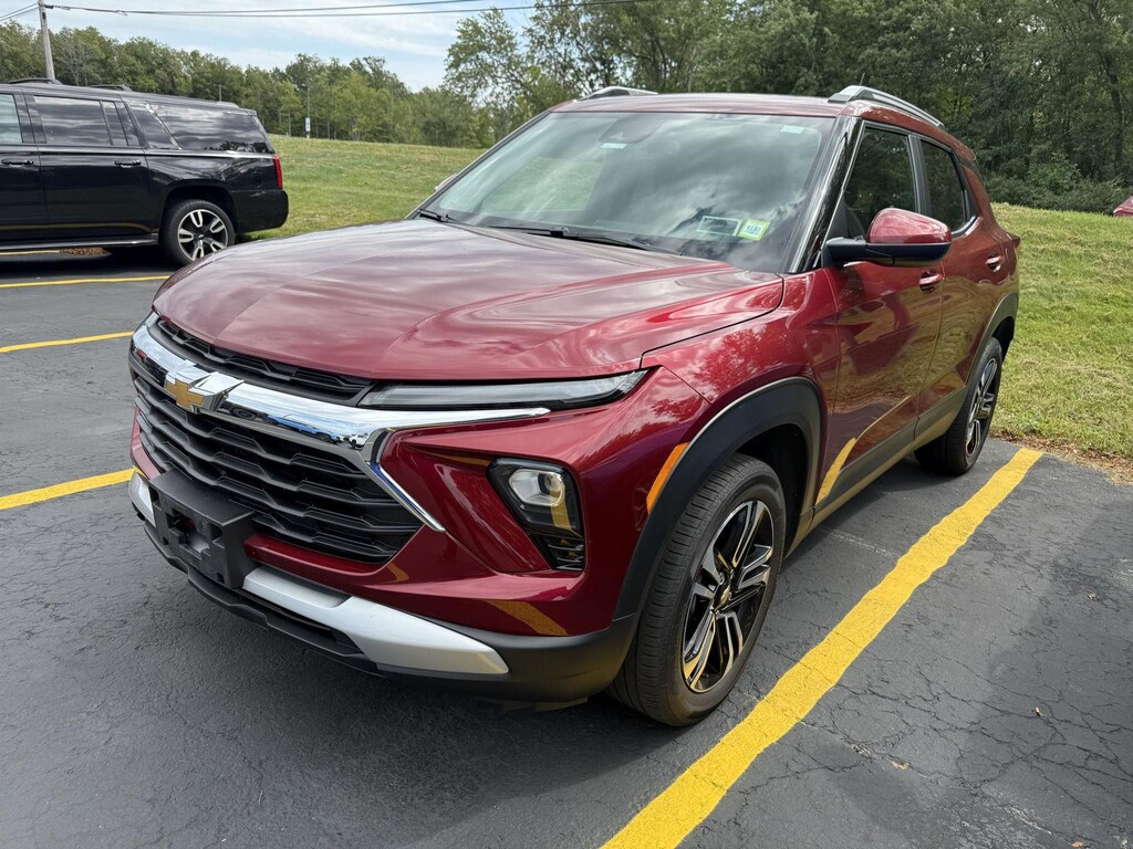 Used 2025 Chevrolet Trailblazer LT SUV