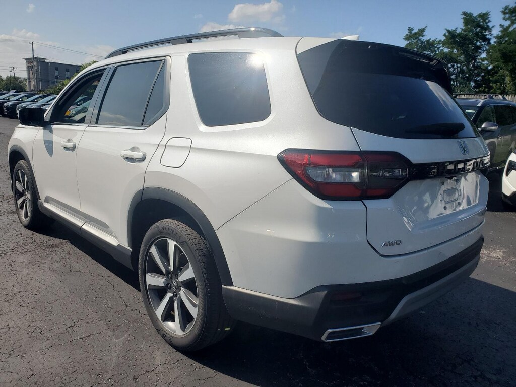 Used 2023 Honda Pilot Touring SUV