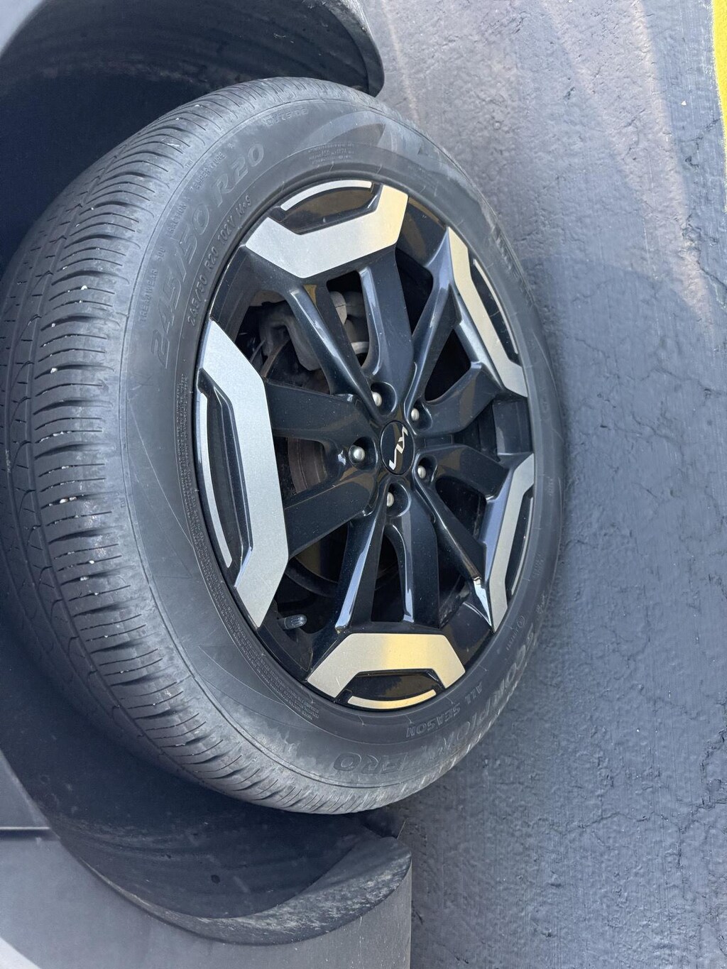 Used 2025 Kia Telluride S SUV