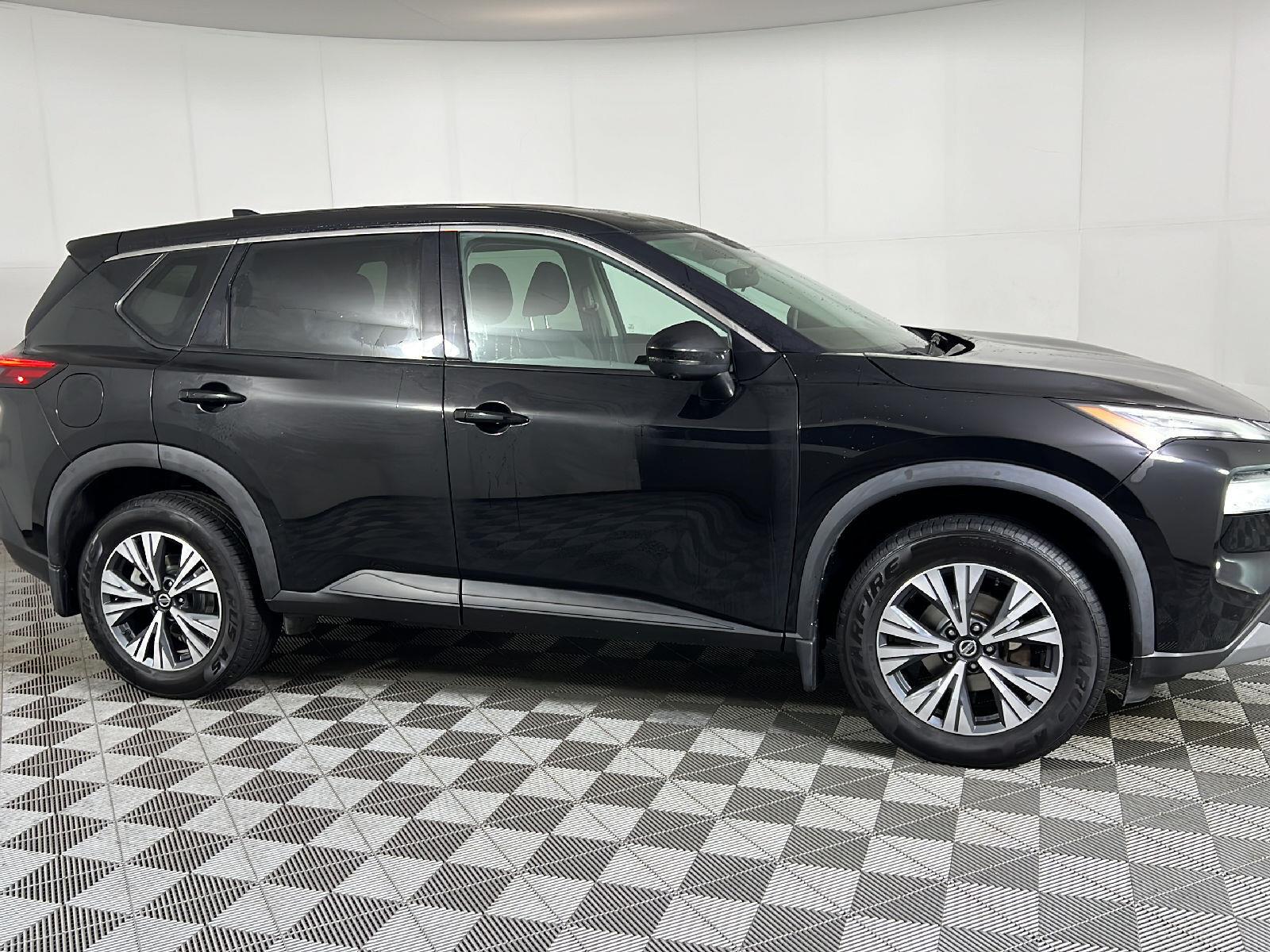 Used 2021 Nissan Rogue SV SUV