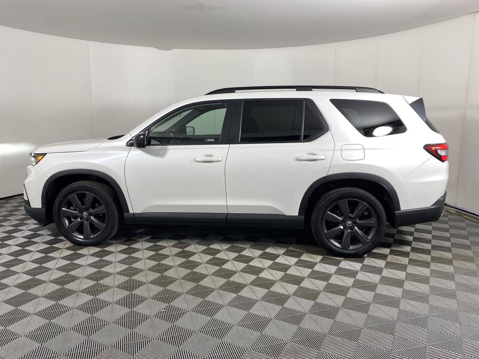Certified 2025 Honda Pilot Sport SUV