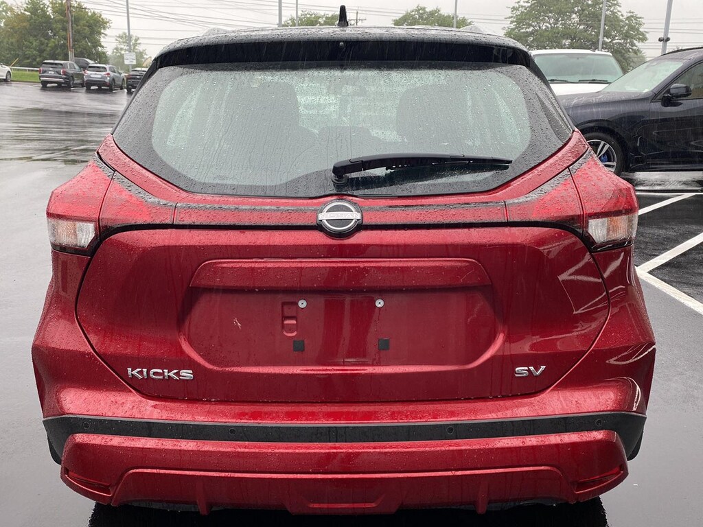 Used 2023 Nissan Kicks SV SUV