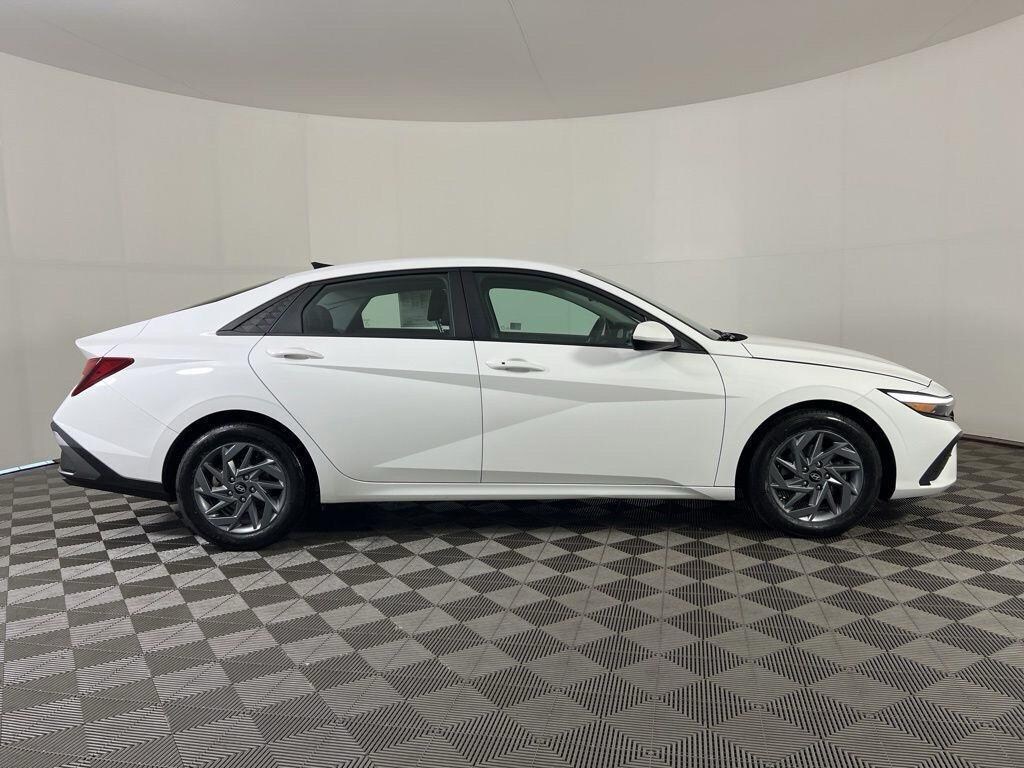 Certified 2024 Hyundai Elantra SEL Sedan