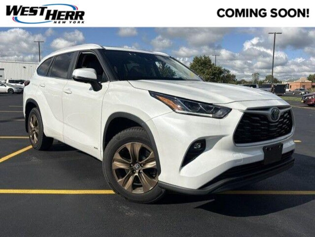 Used 2023 Toyota Highlander Hybrid Bronze Edition SUV