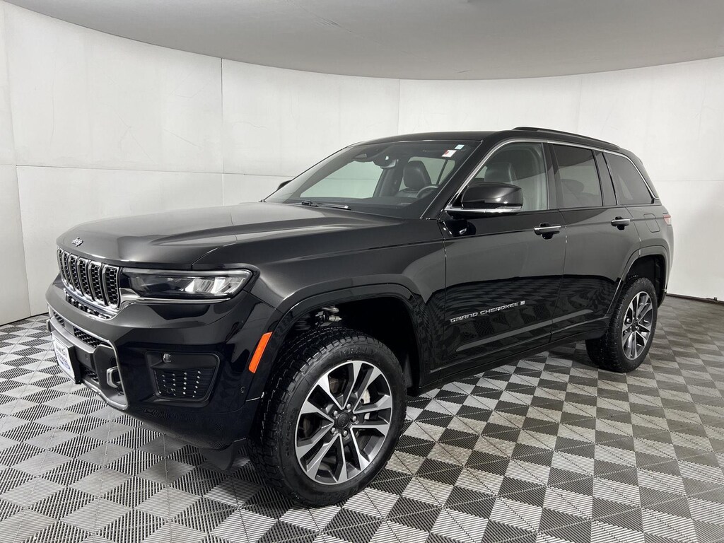 Used 2022 Jeep Grand Cherokee Overland SUV