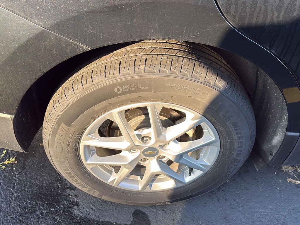 Used 2024 Chevrolet Equinox LS SUV