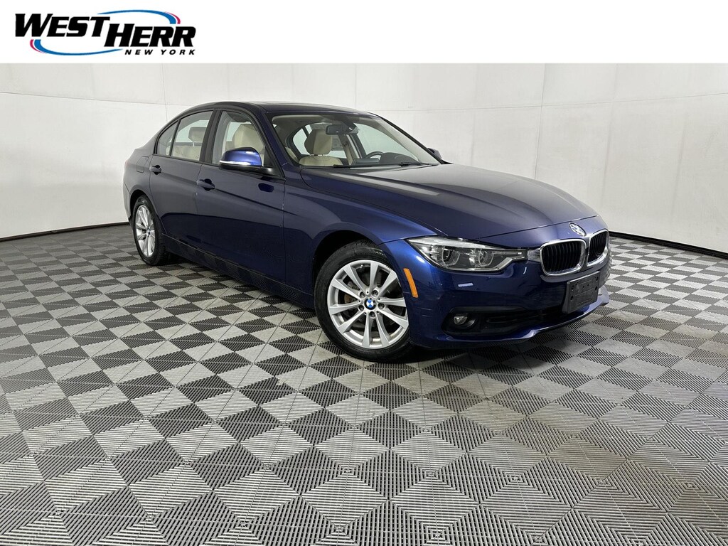 Used 2018 BMW 3 Series 320i xDrive Sedan