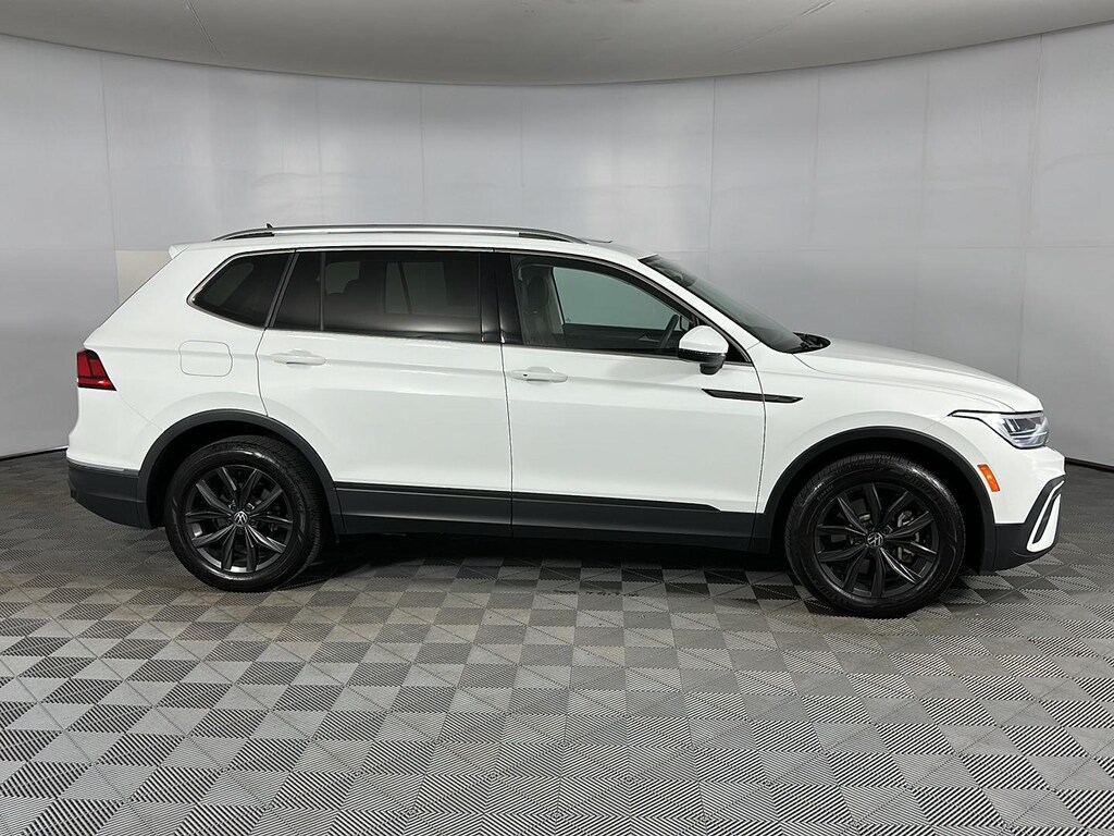Certified 2024 Volkswagen Tiguan SE SUV