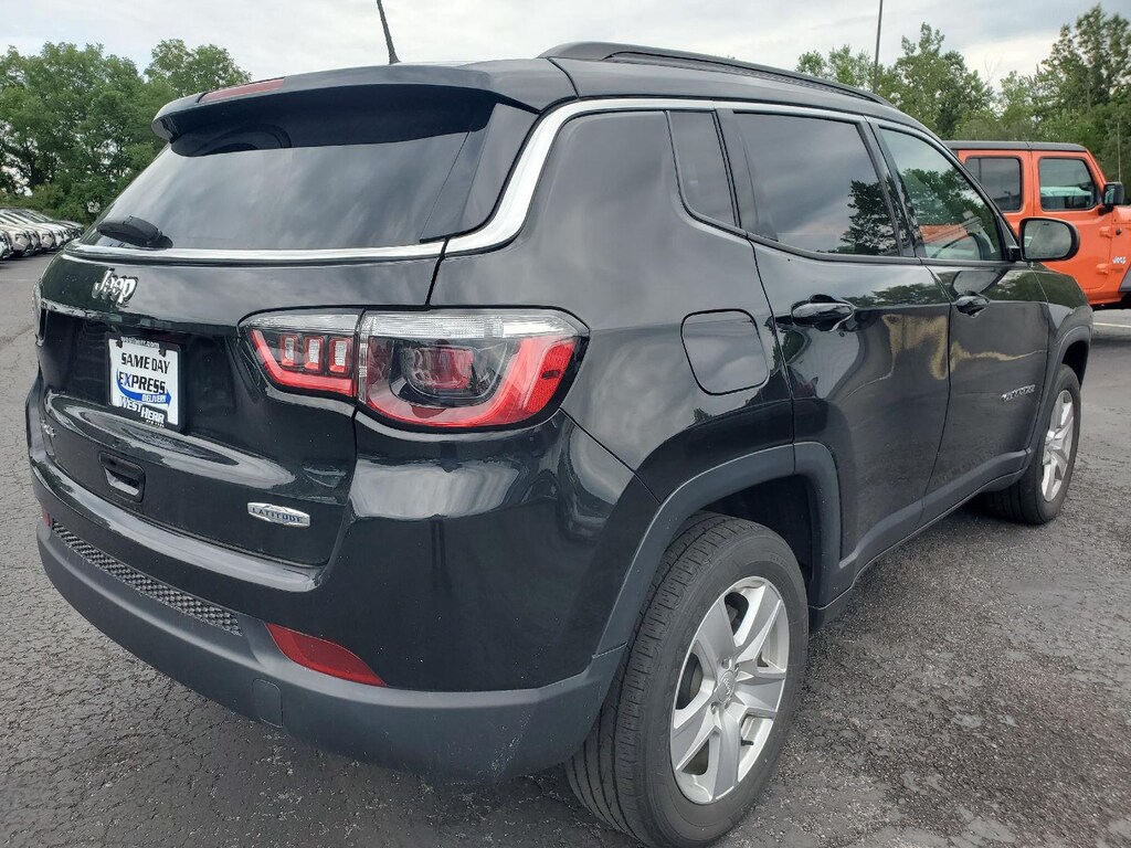 Used 2022 Jeep Compass Latitude SUV