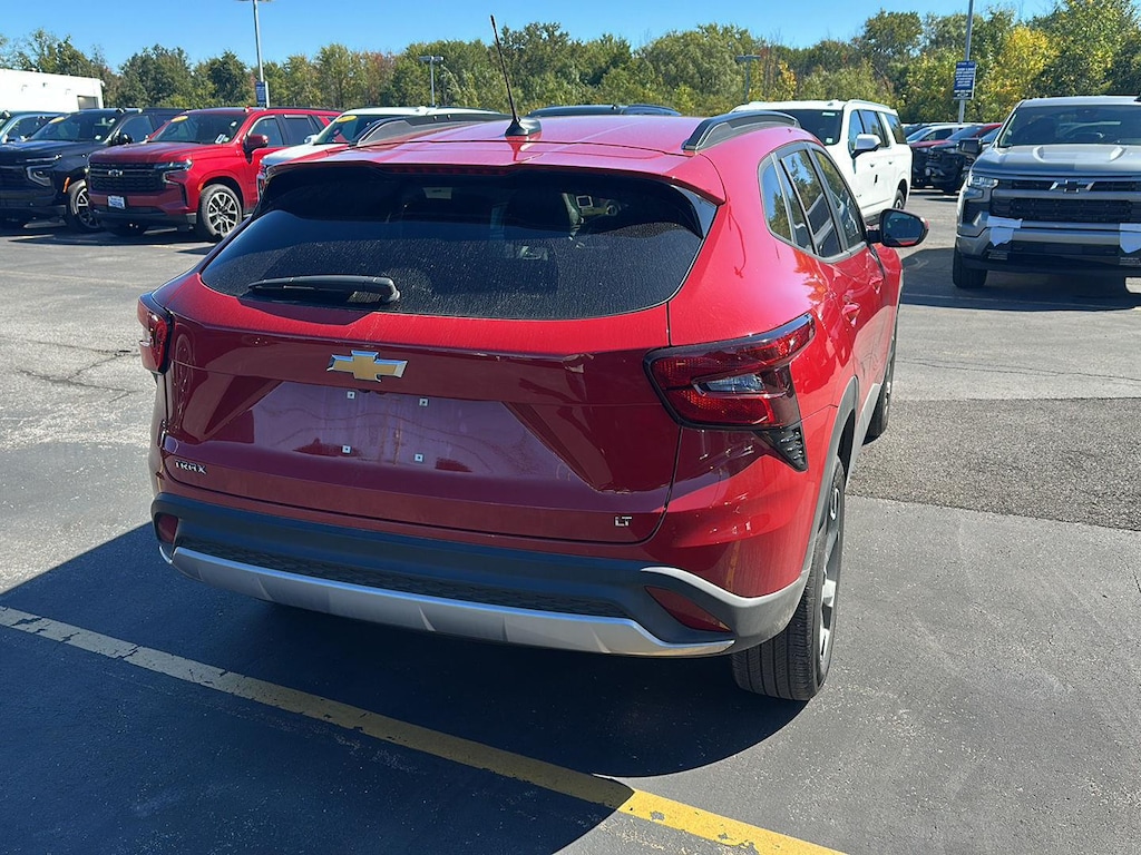 Used 2026 Chevrolet Trax LT SUV