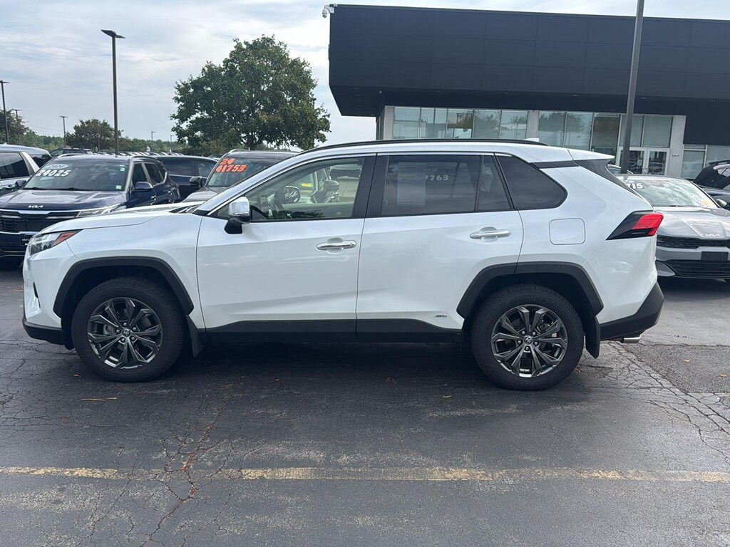 Used 2024 Toyota RAV4 Hybrid Limited SUV