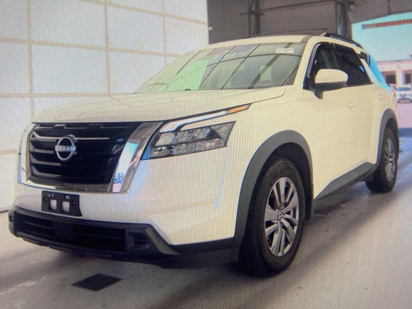 Used 2024 Nissan Pathfinder SV SUV