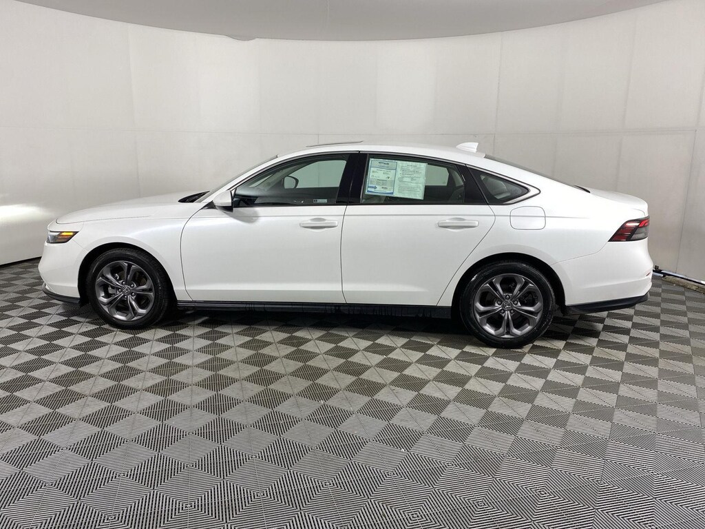 Used 2024 Honda Accord Sedan EX Sedan
