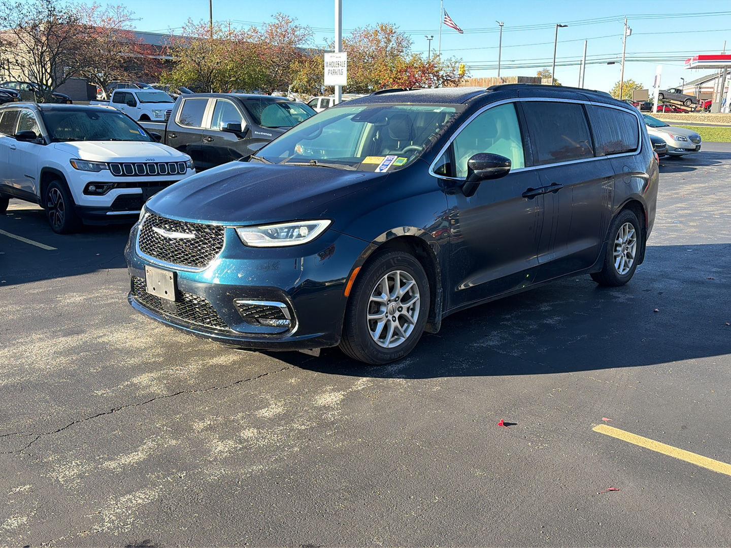Used 2022 Chrysler Pacifica Touring L Van