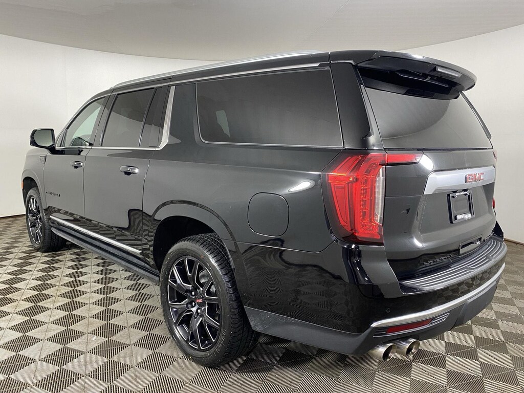 Used 2023 GMC Yukon XL Denali SUV
