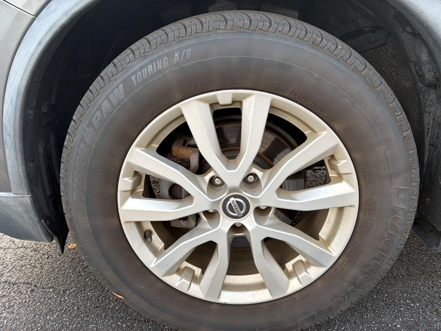 Used 2019 Nissan Rogue S SUV