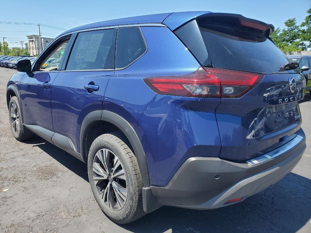 Used 2021 Nissan Rogue SV SUV