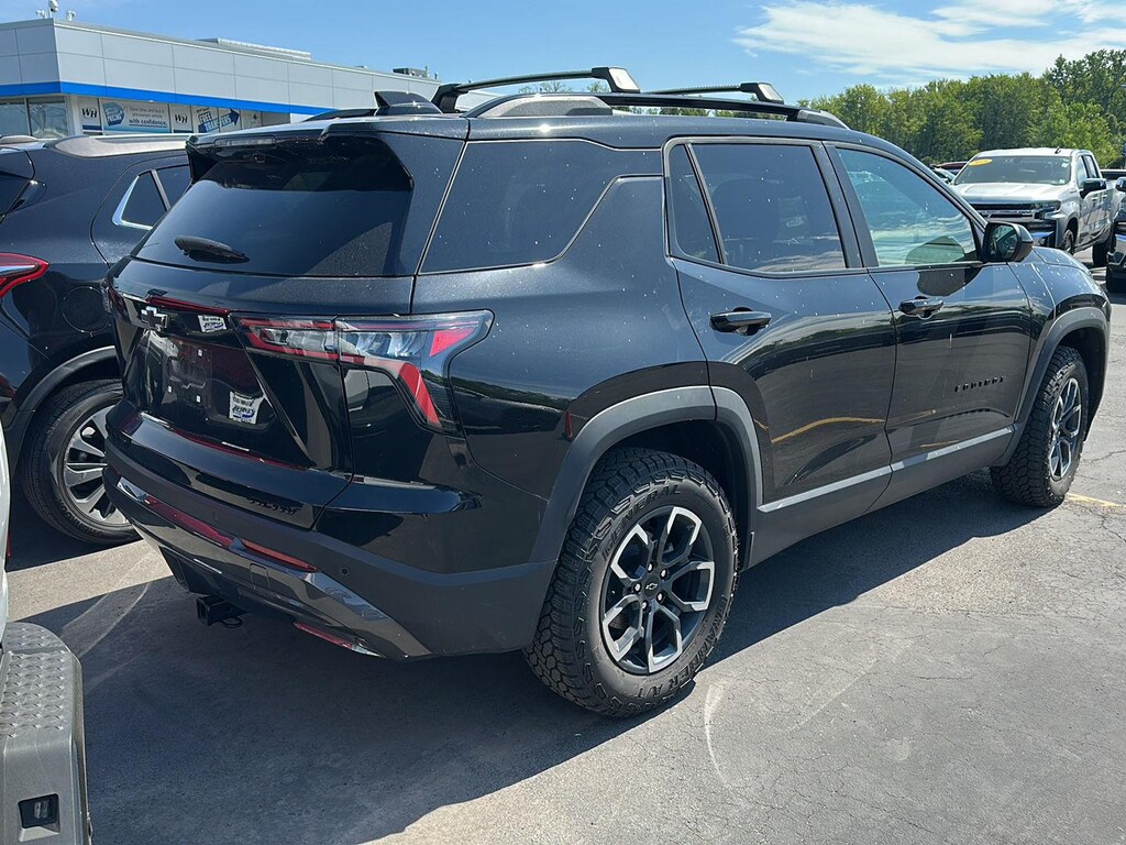 Used 2025 Chevrolet Equinox AWD Activ SUV