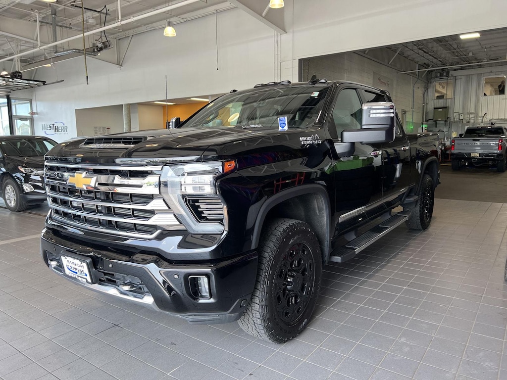 Used 2024 Chevrolet Silverado 2500HD High Country Truck