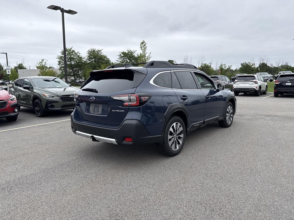 Used 2025 Subaru Outback Limited SUV