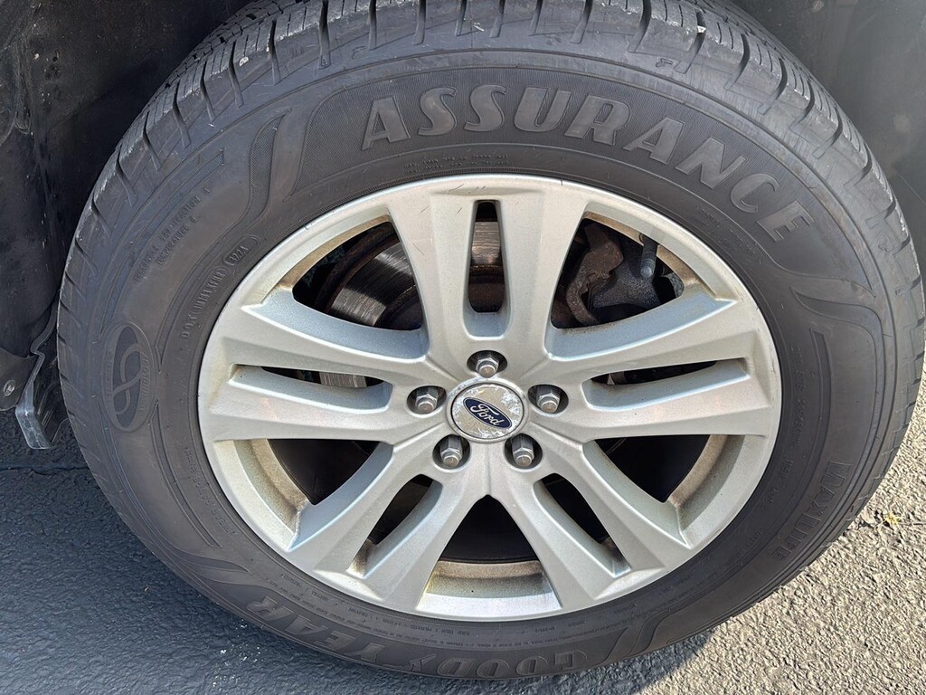 Used 2018 Ford Explorer XLT SUV