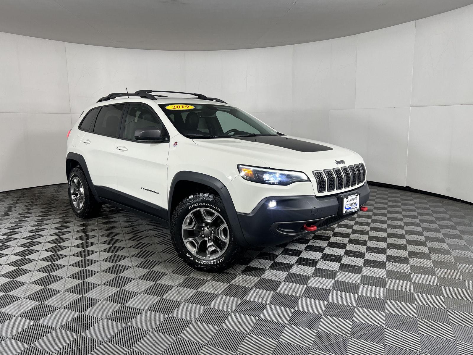 Used 2019 Jeep Cherokee Trailhawk Elite SUV