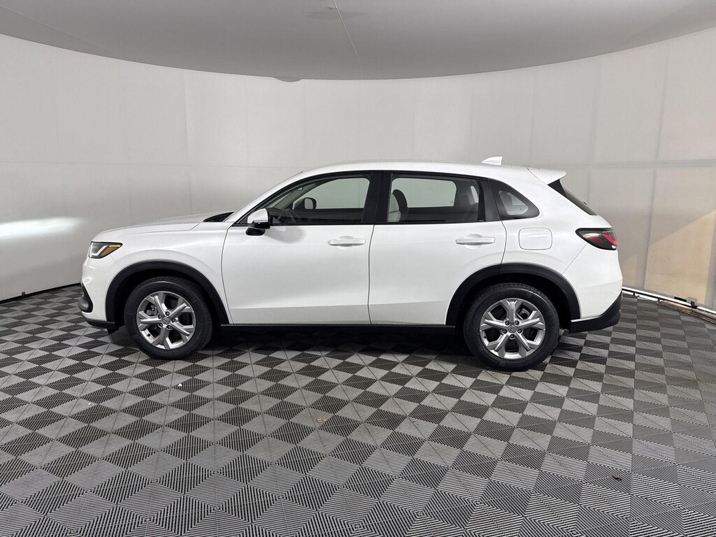 Used 2025 Honda HR-V LX SUV