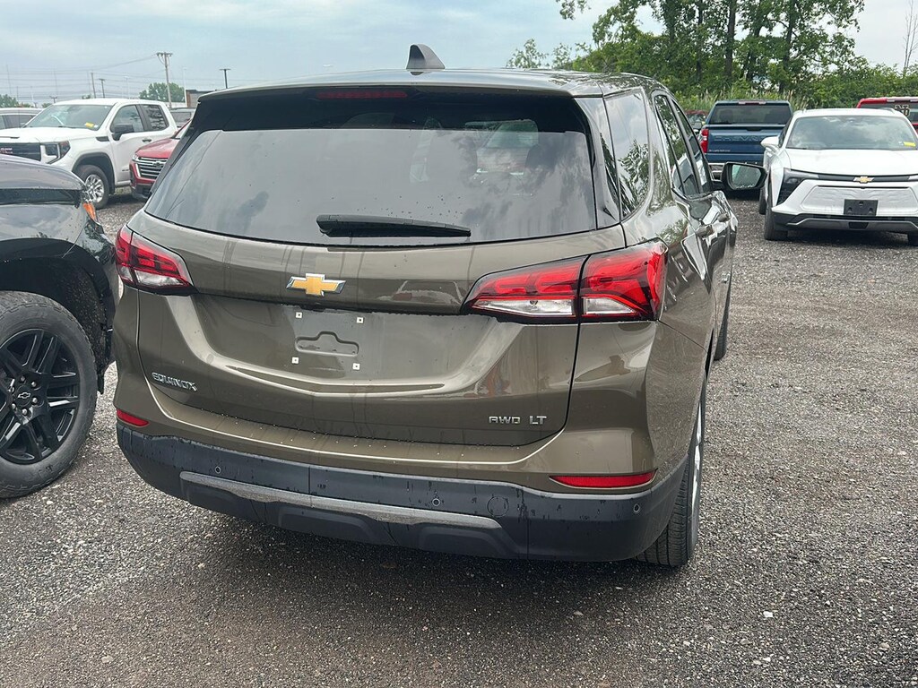 Used 2024 Chevrolet Equinox LT SUV