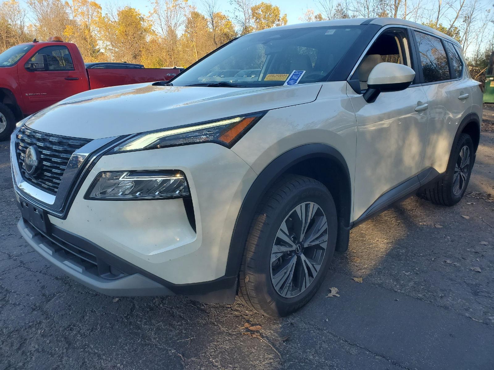 Used 2023 Nissan Rogue SV SUV