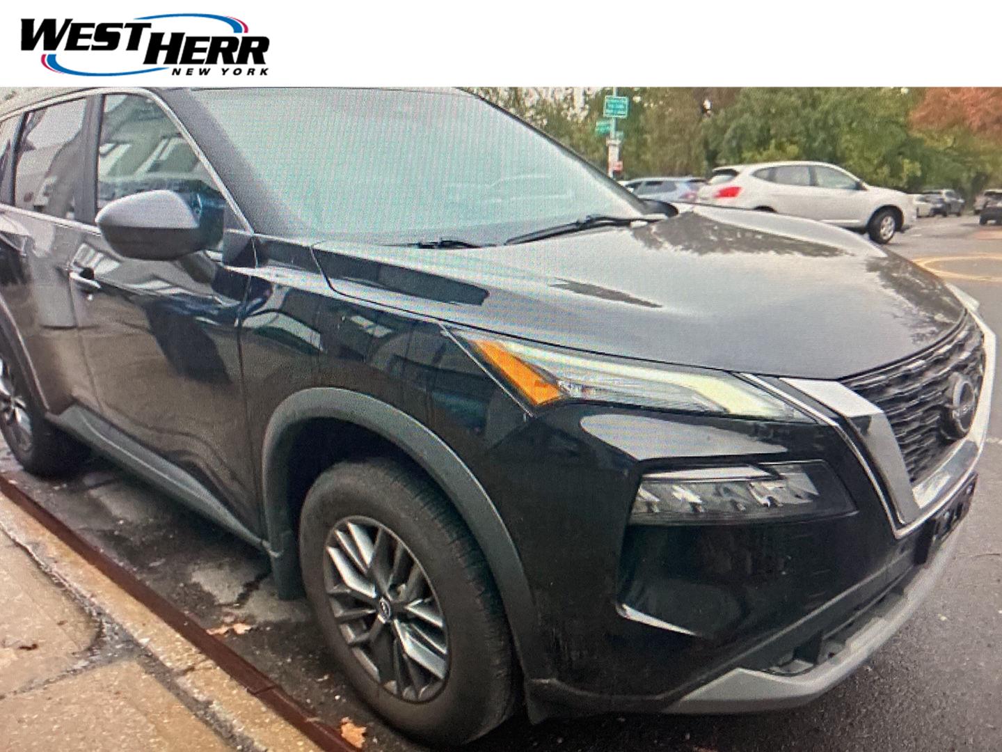  Nissan Rogue