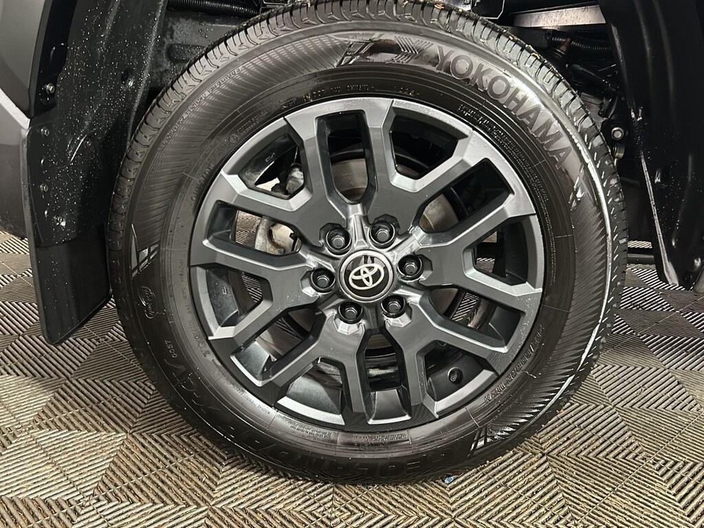 Used 2025 Toyota Tundra Platinum CrewMax