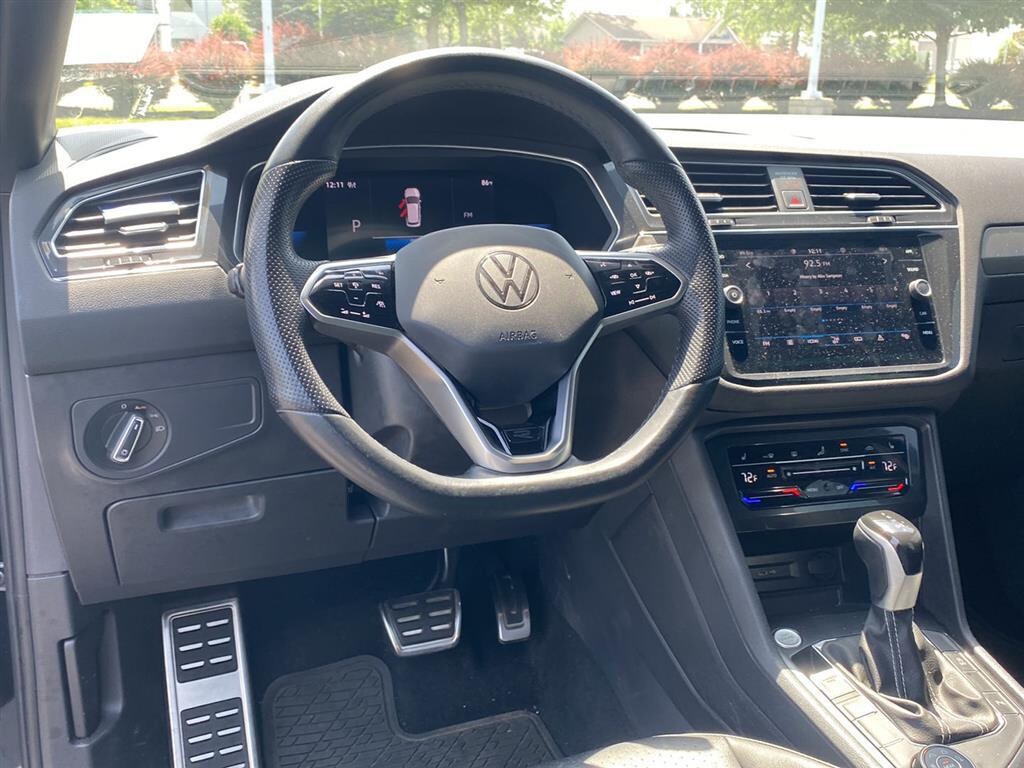 Used 2023 Volkswagen Tiguan SE R-Line Black SUV
