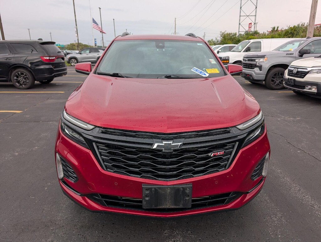 Used 2024 Chevrolet Equinox UV
