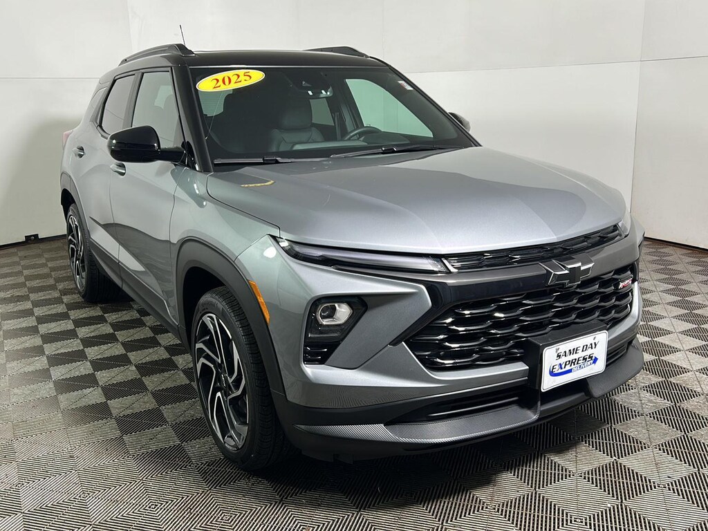 Used 2025 Chevrolet Trailblazer RS SUV