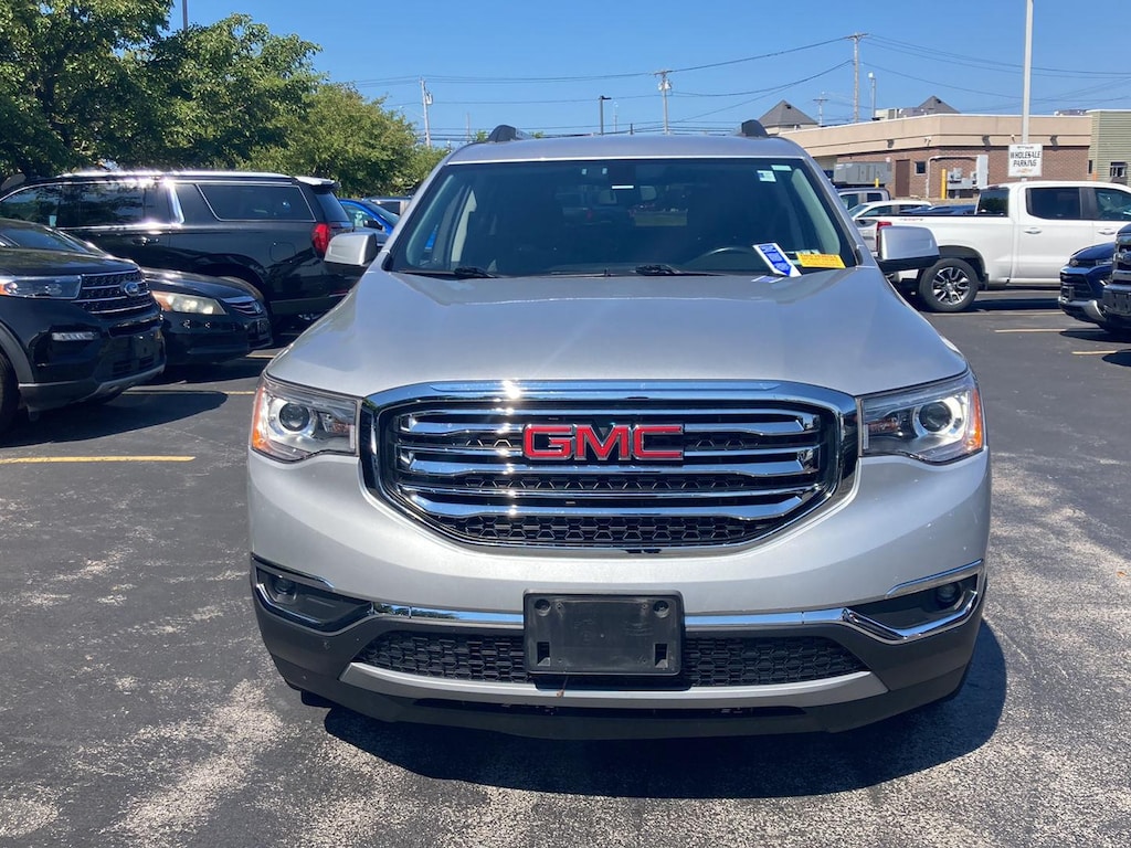 Used 2019 GMC Acadia SLE-2