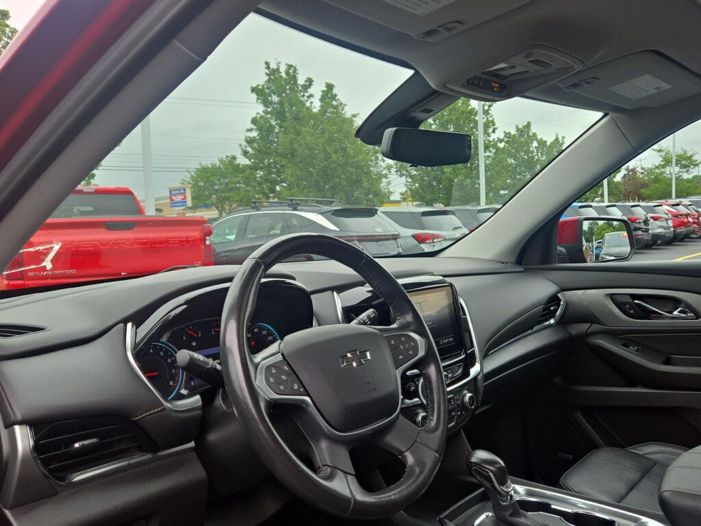 Used 2021 Chevrolet Traverse RS SUV
