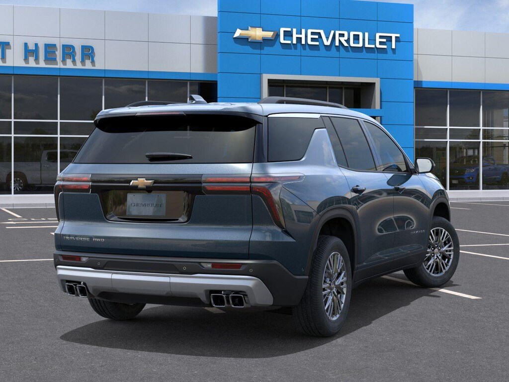 Used 2026 Chevrolet Traverse AWD LT SUV