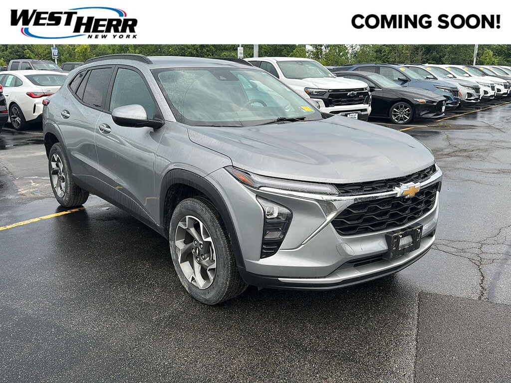 Used 2024 Chevrolet Trax LT SUV