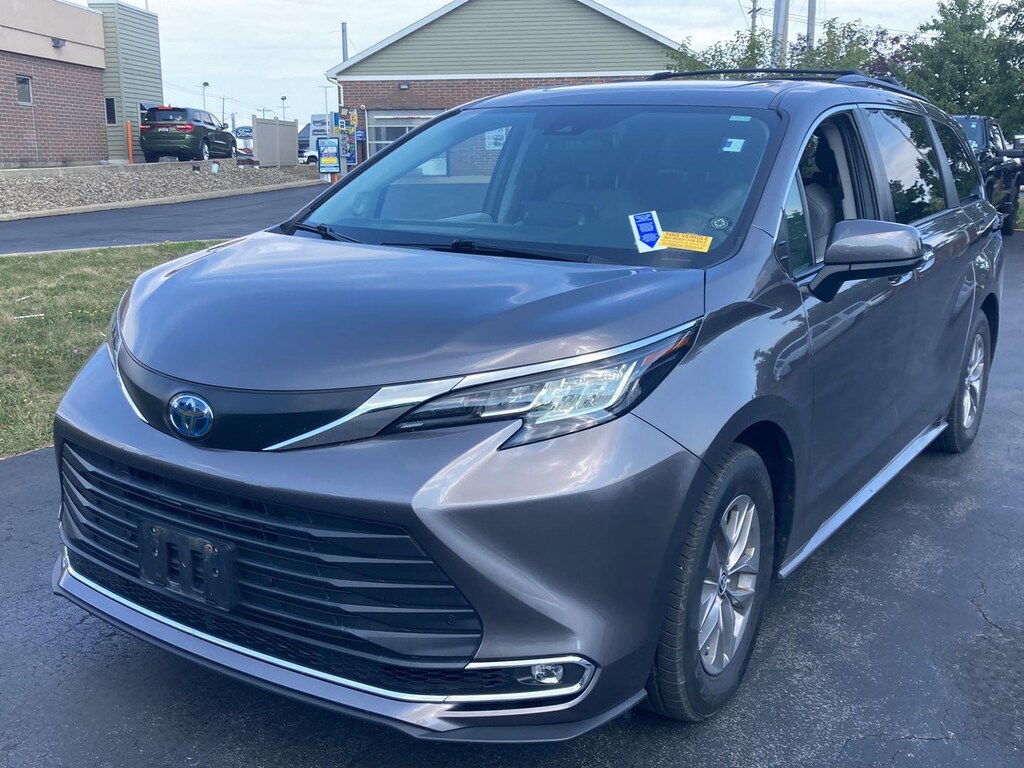 Used 2022 Toyota Sienna WG