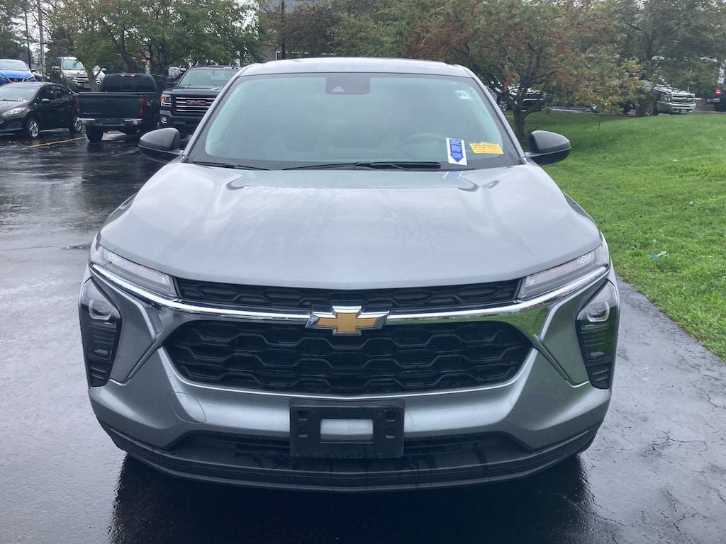 Used 2024 Chevrolet Trax LS SUV