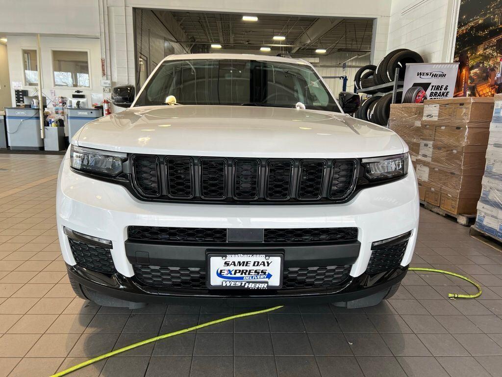 Used 2024 Jeep Grand Cherokee L Limited SUV